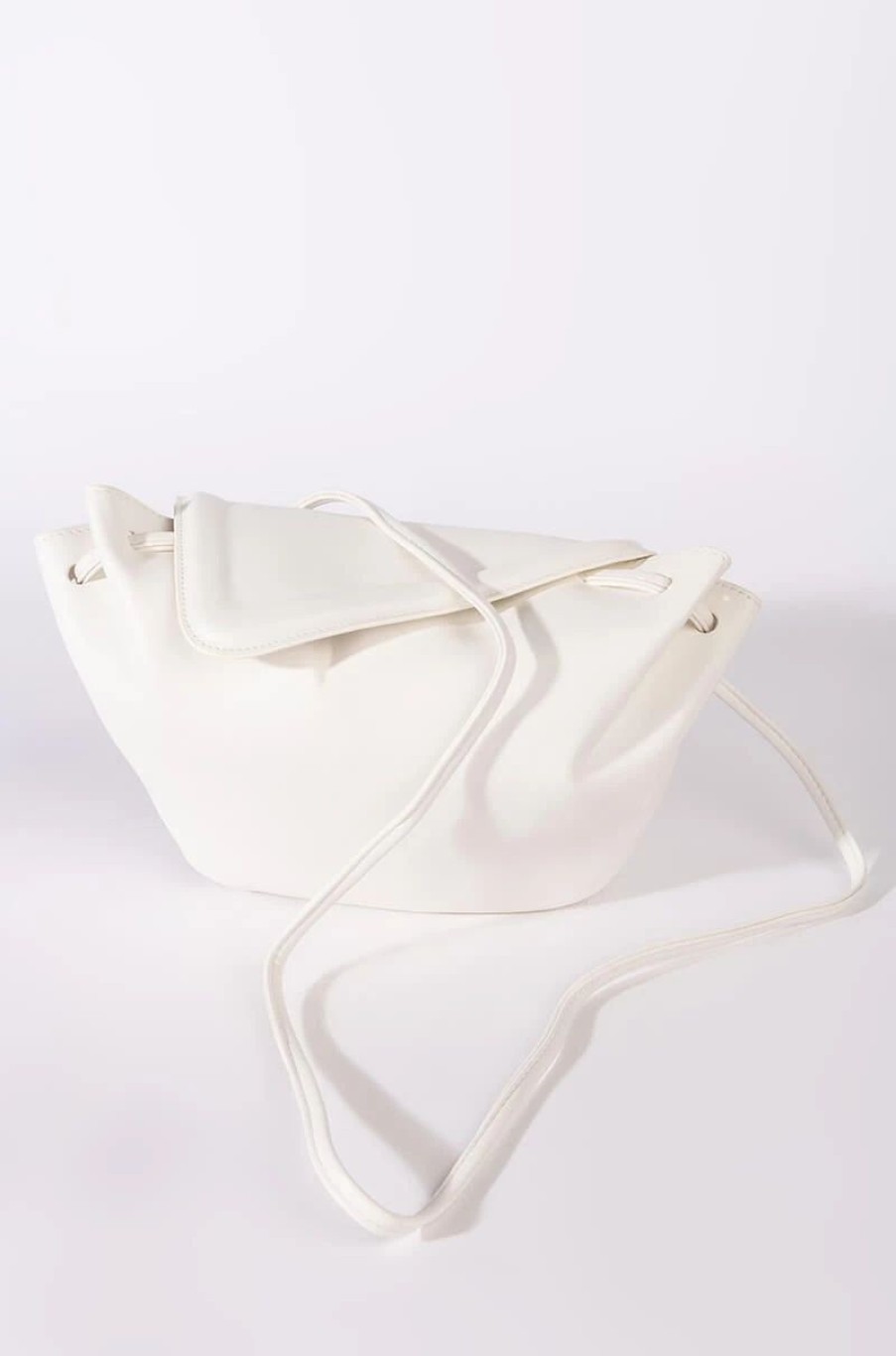 Handbags, Clutches & Wallets * | Birdy Beak Flap Purse White