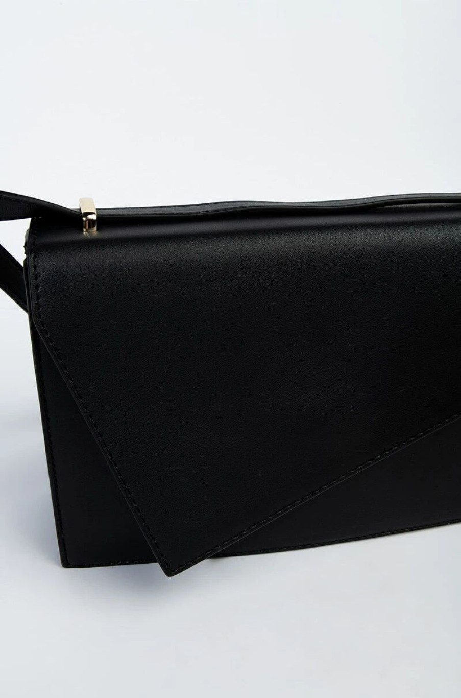 Handbags, Clutches & Wallets * | Ultimatum Purse Black