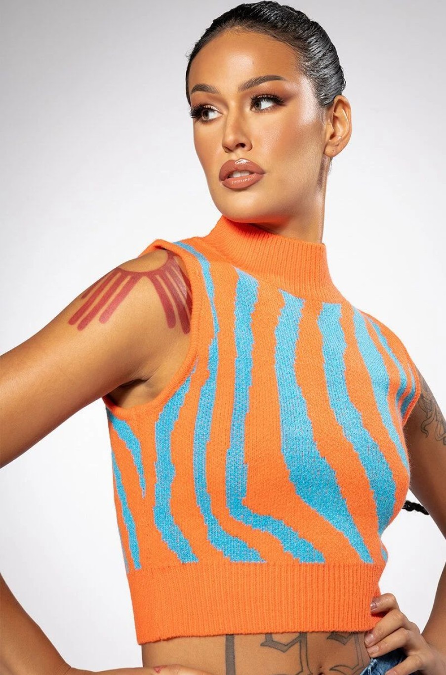 Crop Tops & Bralettes * | Eye Of The Tiger Sleeveless Sweater Orange Multi