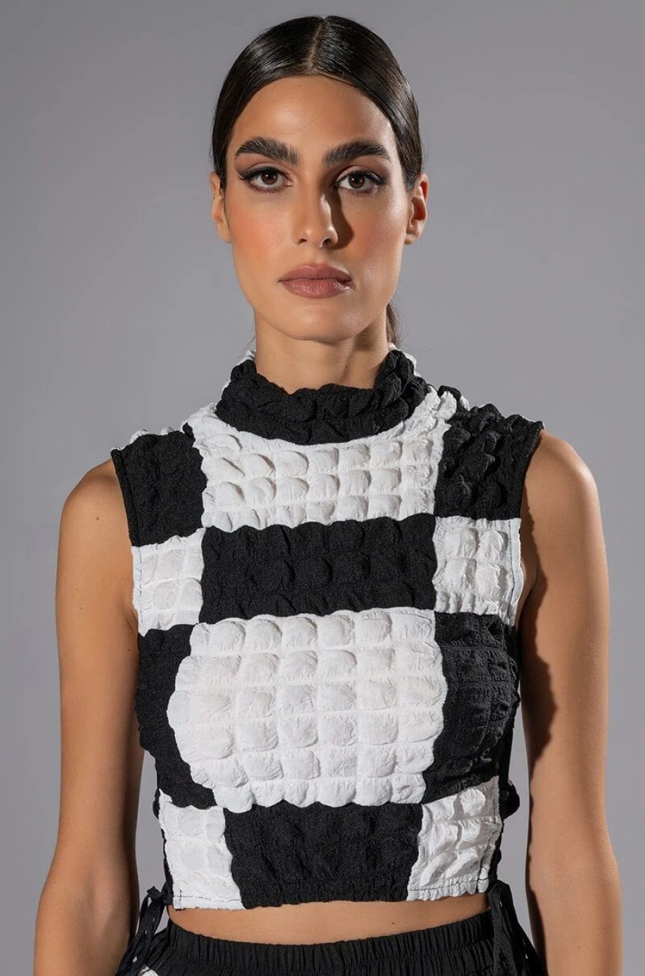 Crop Tops & Bralettes * | Met You San Francisco Colorblock Sleeveless Puff Crop Top White Black