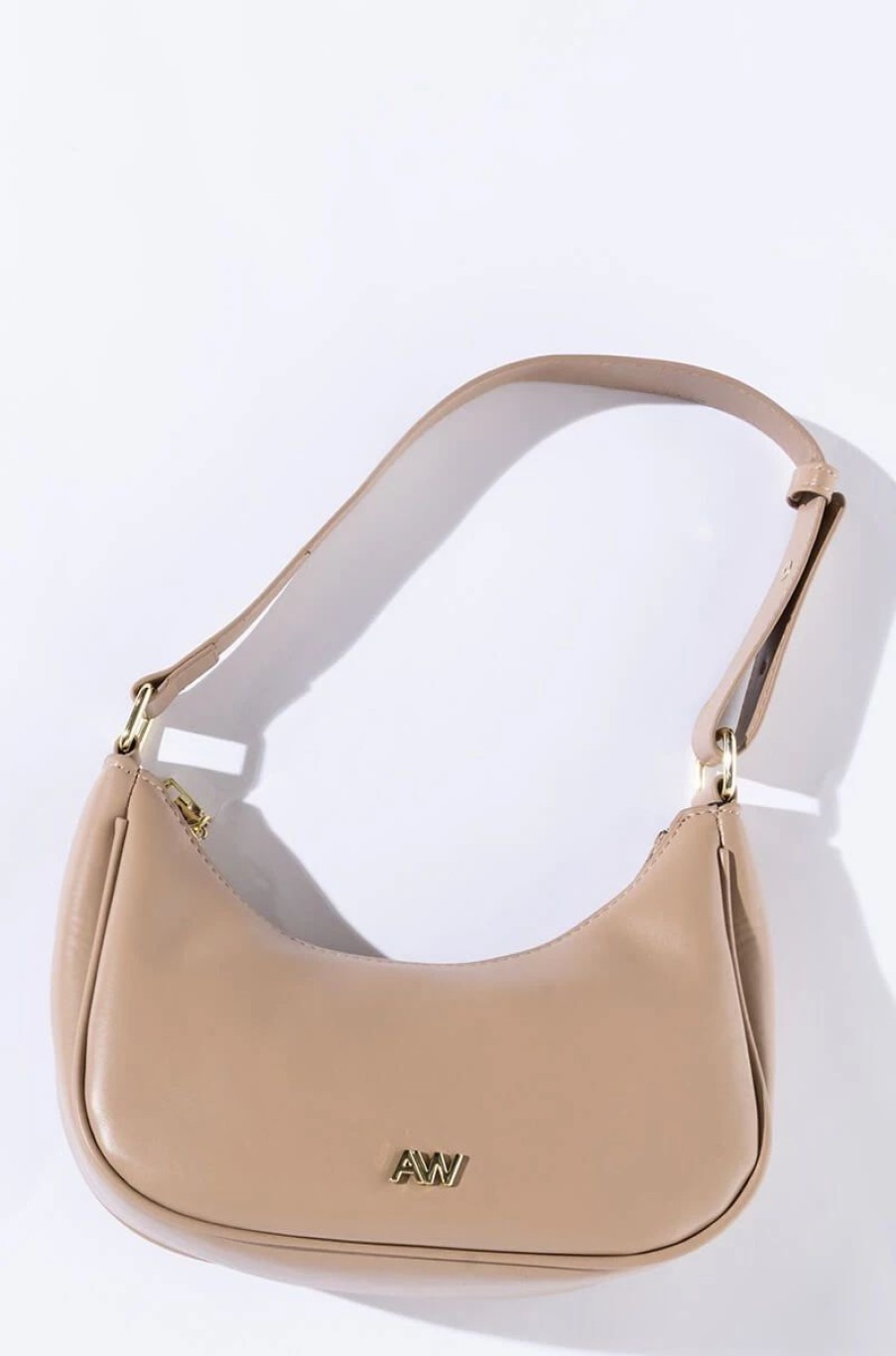 Handbags, Clutches & Wallets * | Class Act Bag Beige